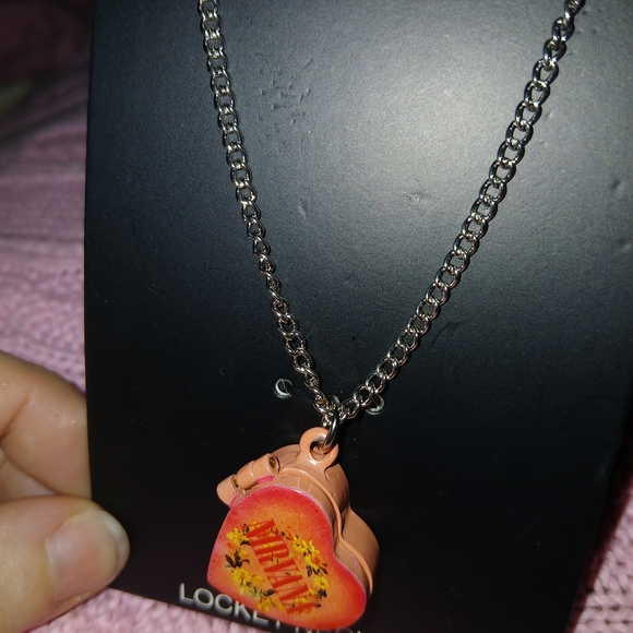 Nirvana "Heart Shaped Box" Locket Necklace - Picture 4 of 4